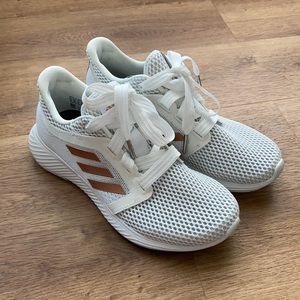 adidas Edge Lux 3 Women's Running Shoes size 6